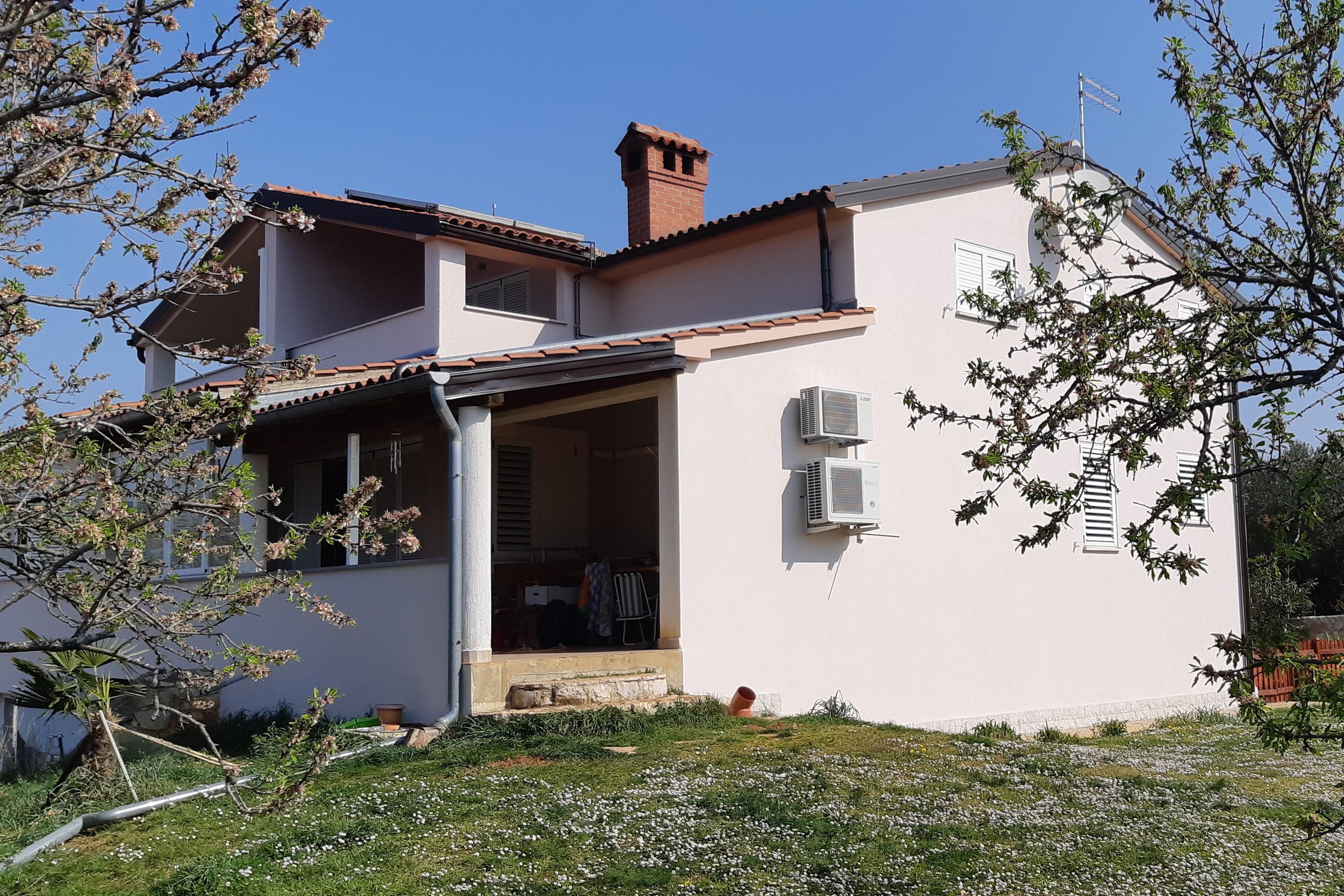 1-Zimmer-Ferienwohnung mit Balkon Rovinjsko Selo, Rovinj A-25234-a