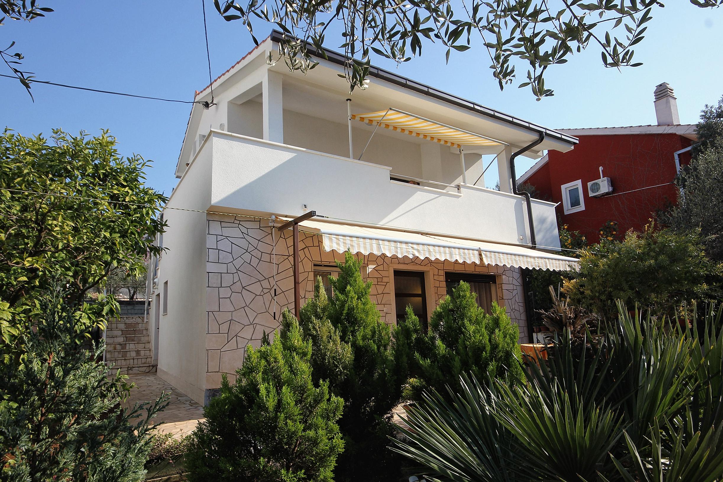 1-Zimmer-Ferienwohnung mit Terrasse und Meerblick Okrug Gornji, Ciovo