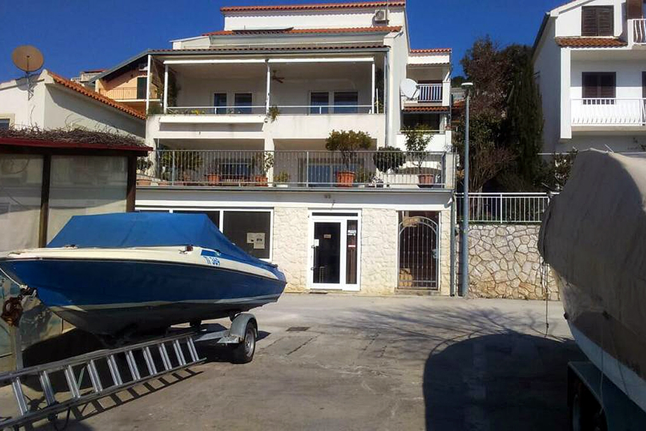 Studio Appartement am Strand Tisno, Murter AS-14346-a