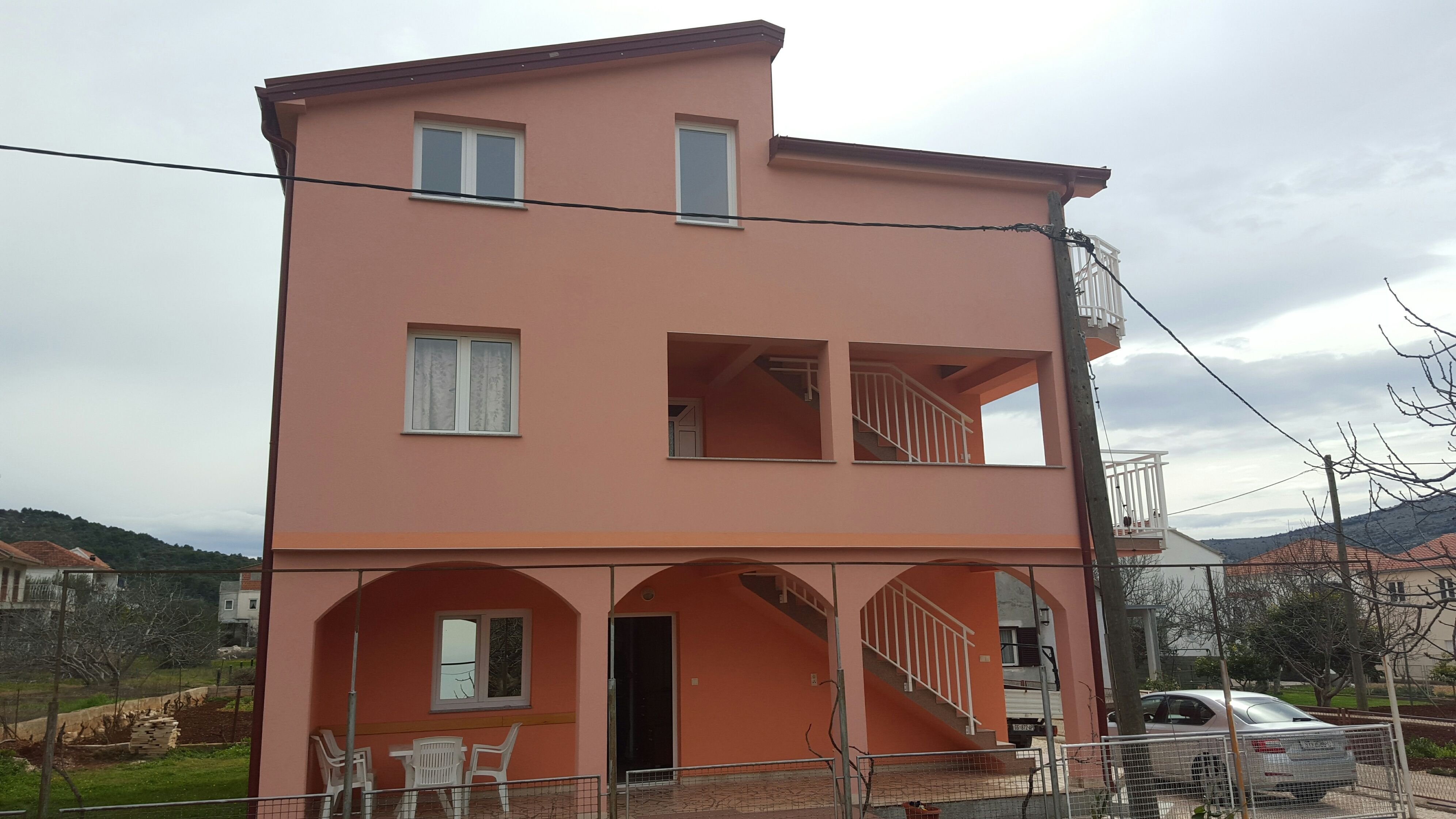 2-Zimmer-Ferienwohnung mit Balkon und Meerblick Poljica, Trogir A-1480