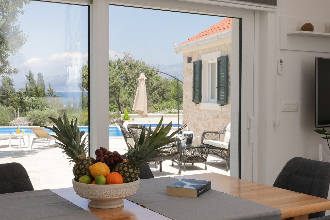 Seaside family friendly house with a swimming pool Supetar, Brač - 231