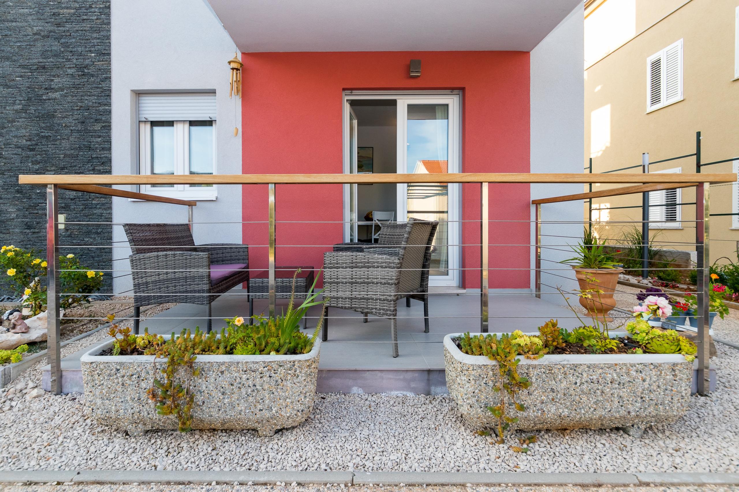 Zimmer mit Terrasse Grebastica, Sibenik S-17831-a