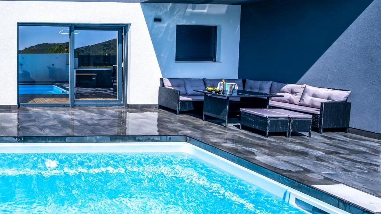 3-Zimmer-Haus mit Terrasse Marina, Trogir K-23644