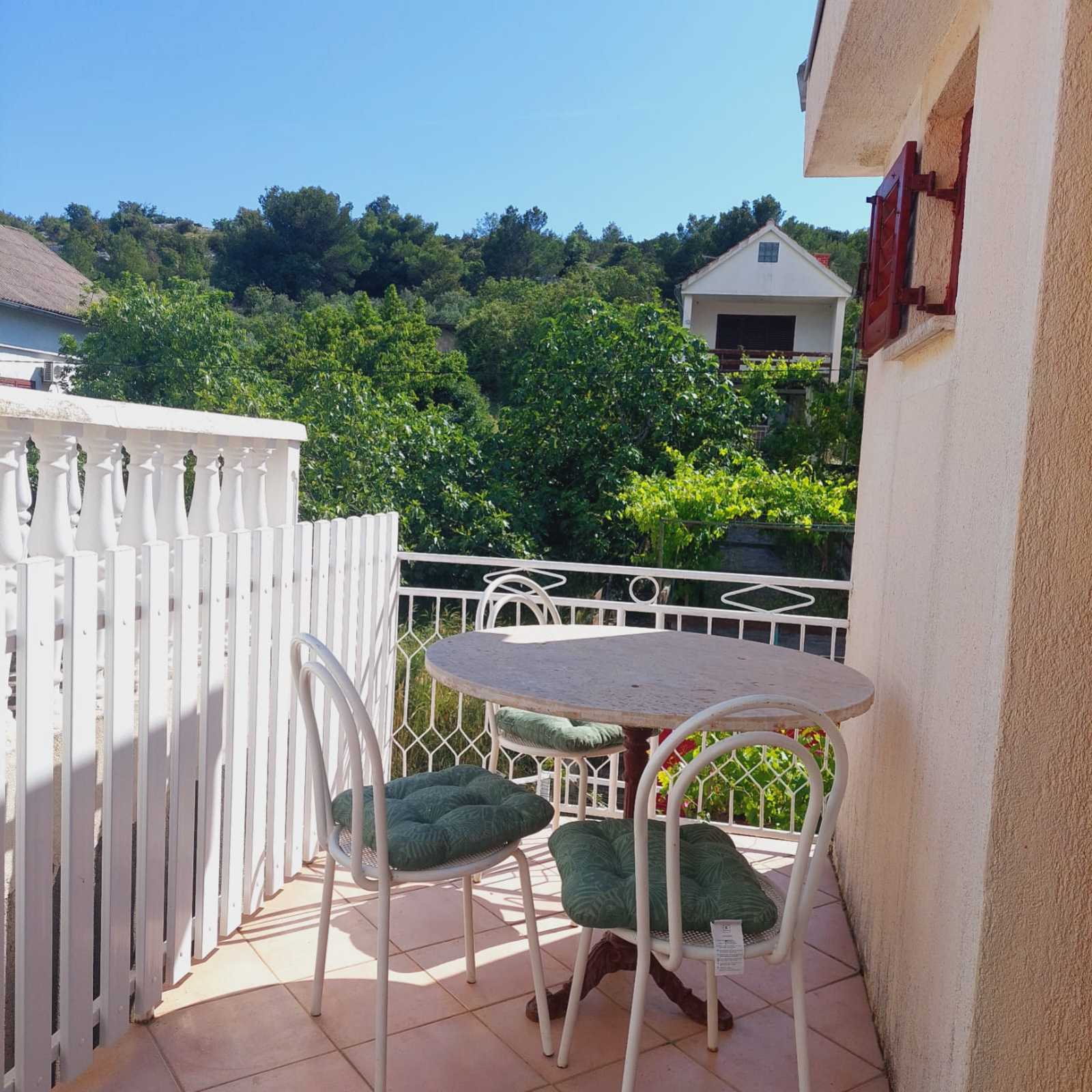 Traumhaftes Apartment in Tisno, Klimaanlage und Grill