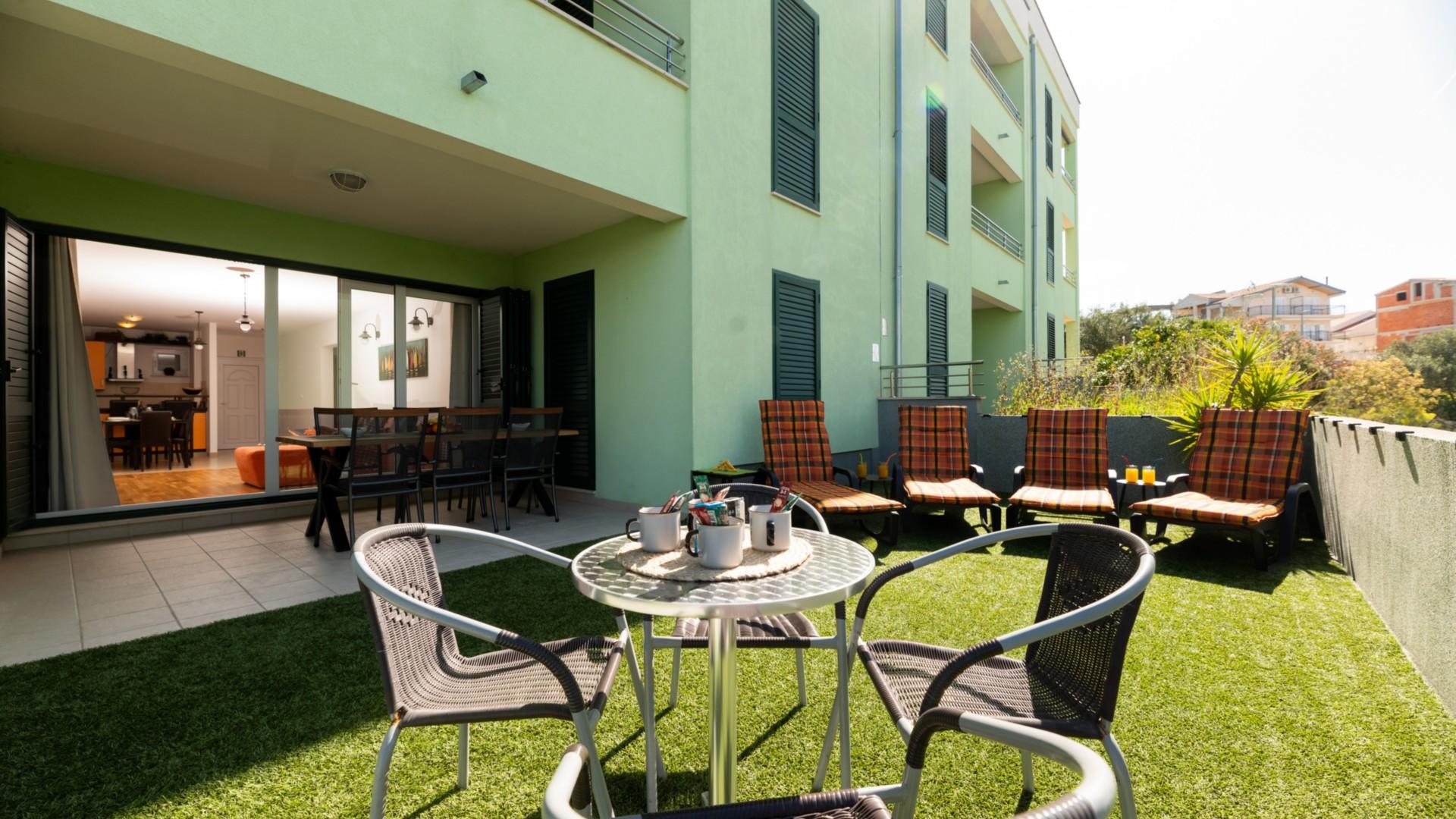 Stilvolles Apartment mit Terrasse in Strandnähe