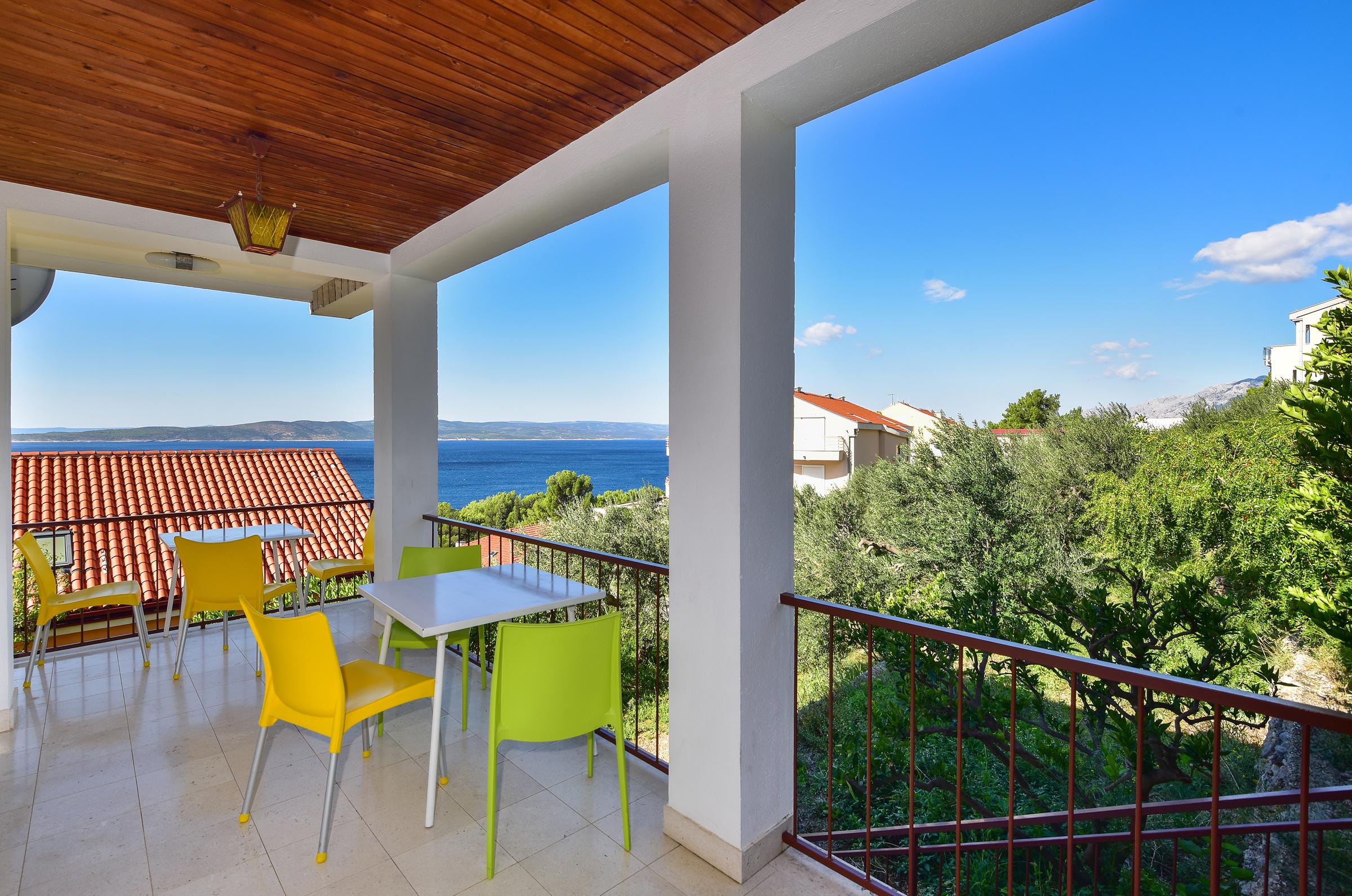 Studio mit Balkon & Meerblick in Brela