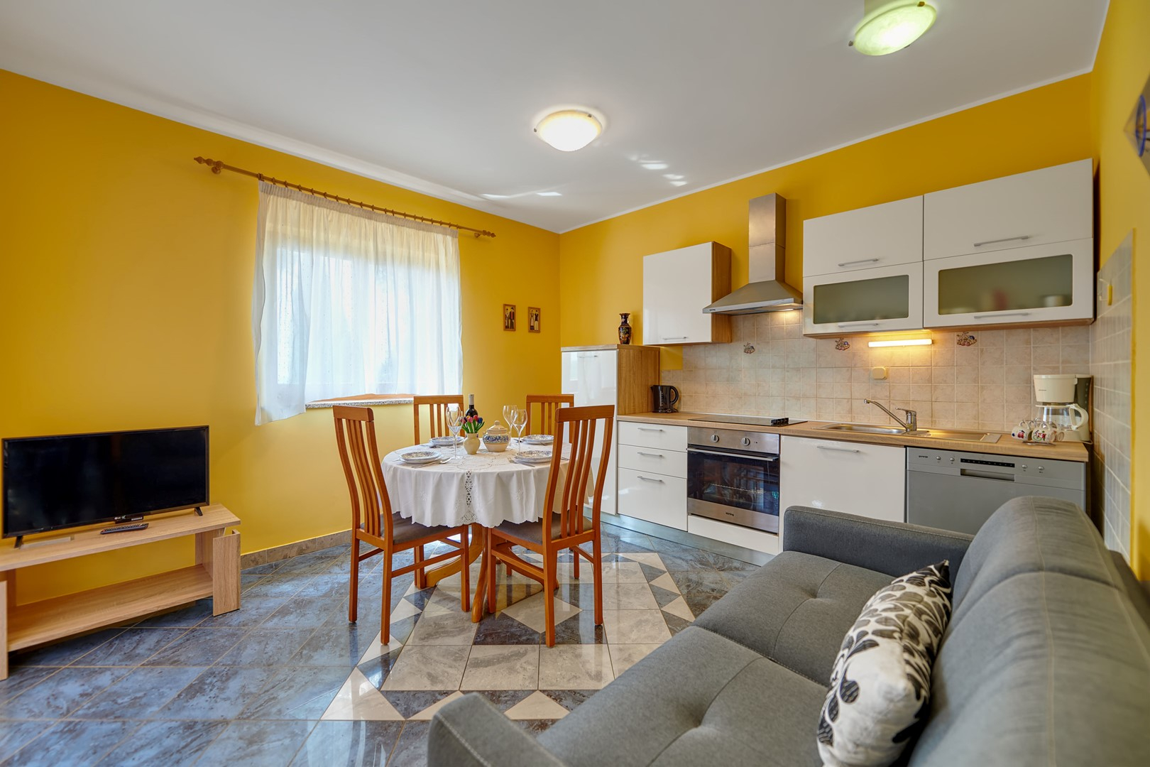 Apartment mit Balkon in Banjole