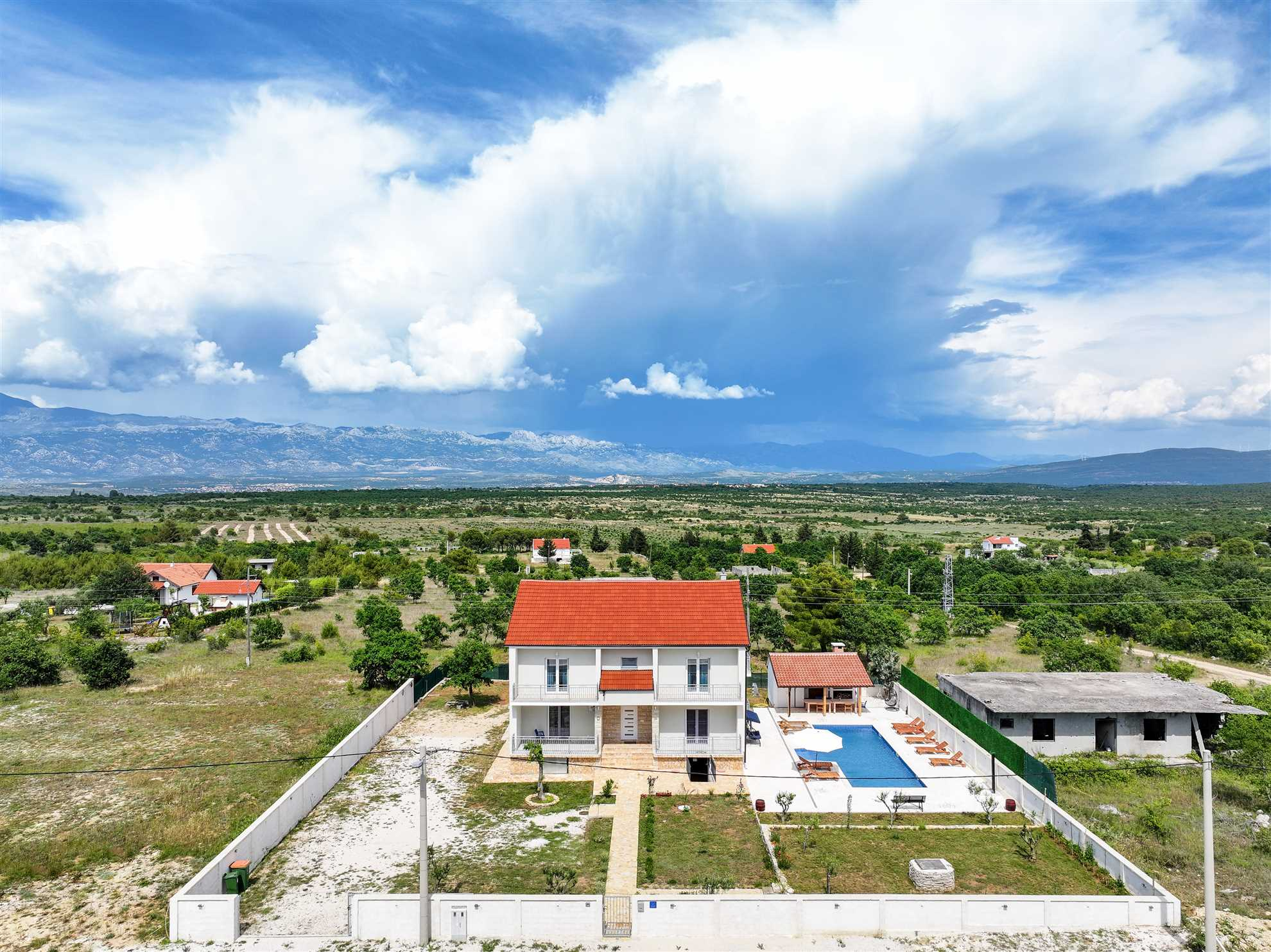 Villa Vera-Schwimmbad, 12 PAX