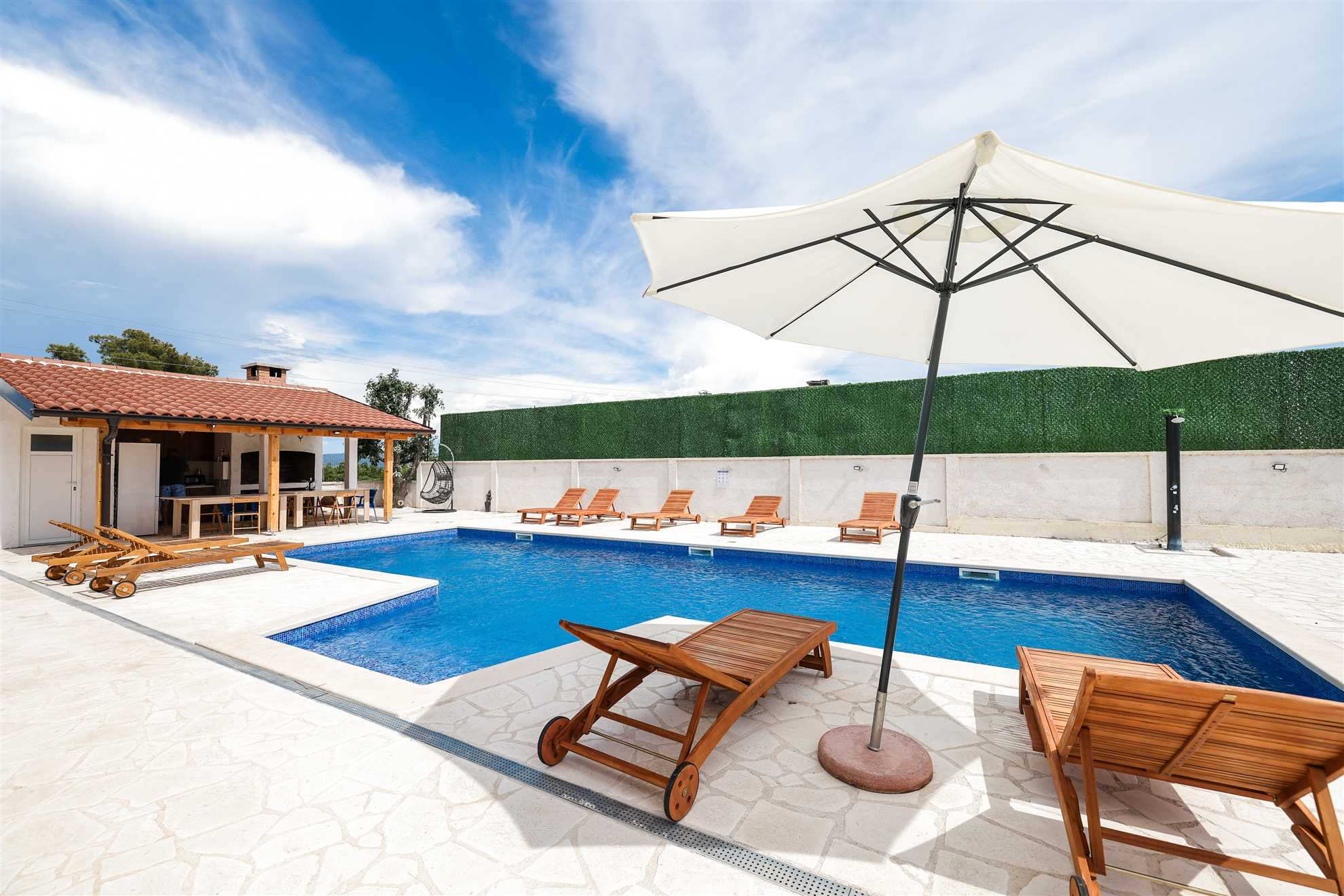 Villa Vera-Schwimmbad, 12 PAX