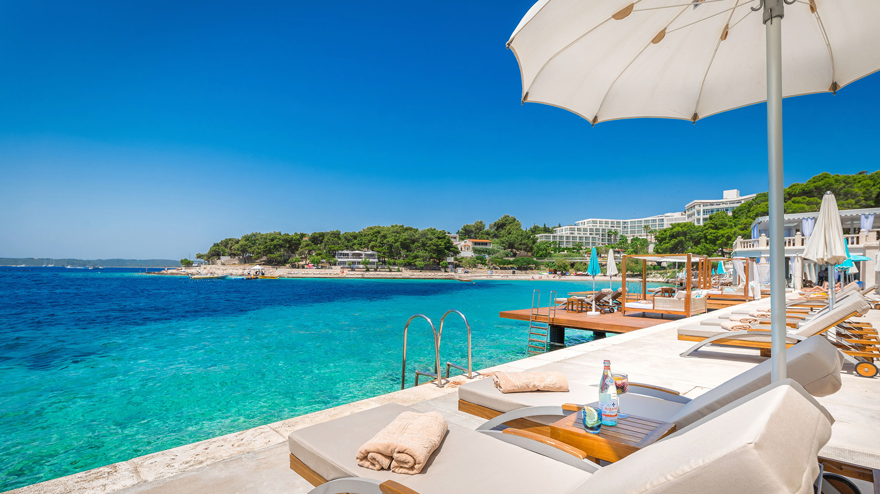 Strand Beach Club Hvar Bonj´les Bains in Hvar