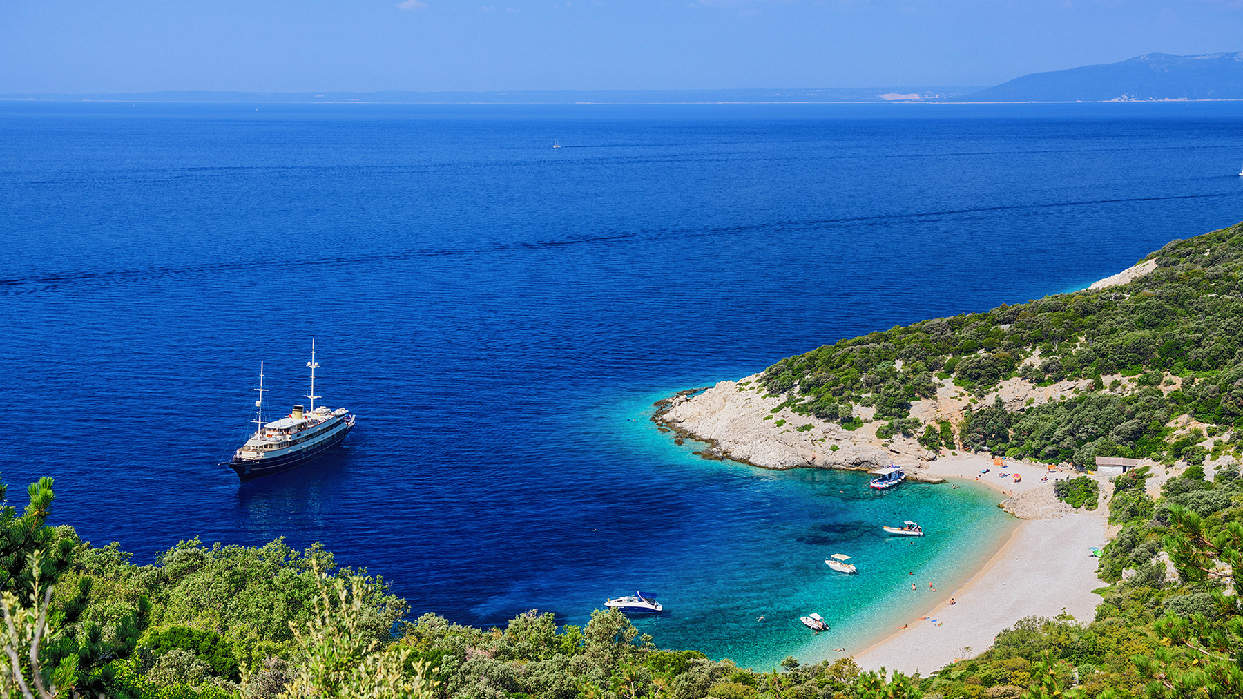 Strand Sv. Ivan bei Lubenice in Kroatien - Kroati.de √