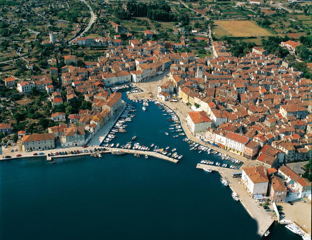 Cres Kroatien Reiseführer √ Kroati.de