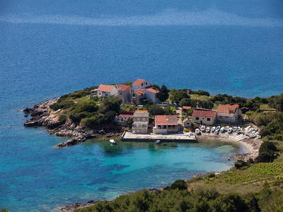 Insel Vis - Kroatien Reiseführer - von Kroati.de √