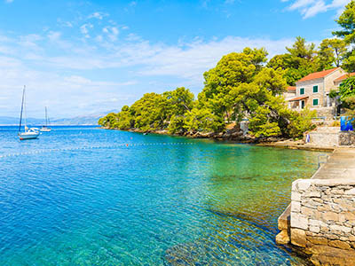 Splitska - Kroatien Reiseführer - von Kroati.de √