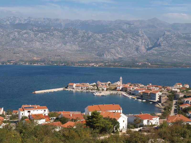 Posedarje | Kroatien Reiseführer √ - Kroati.de