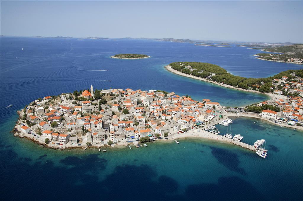 Adriatic Beach Hotel Makarska Adriatic Beach Hotel Makarska